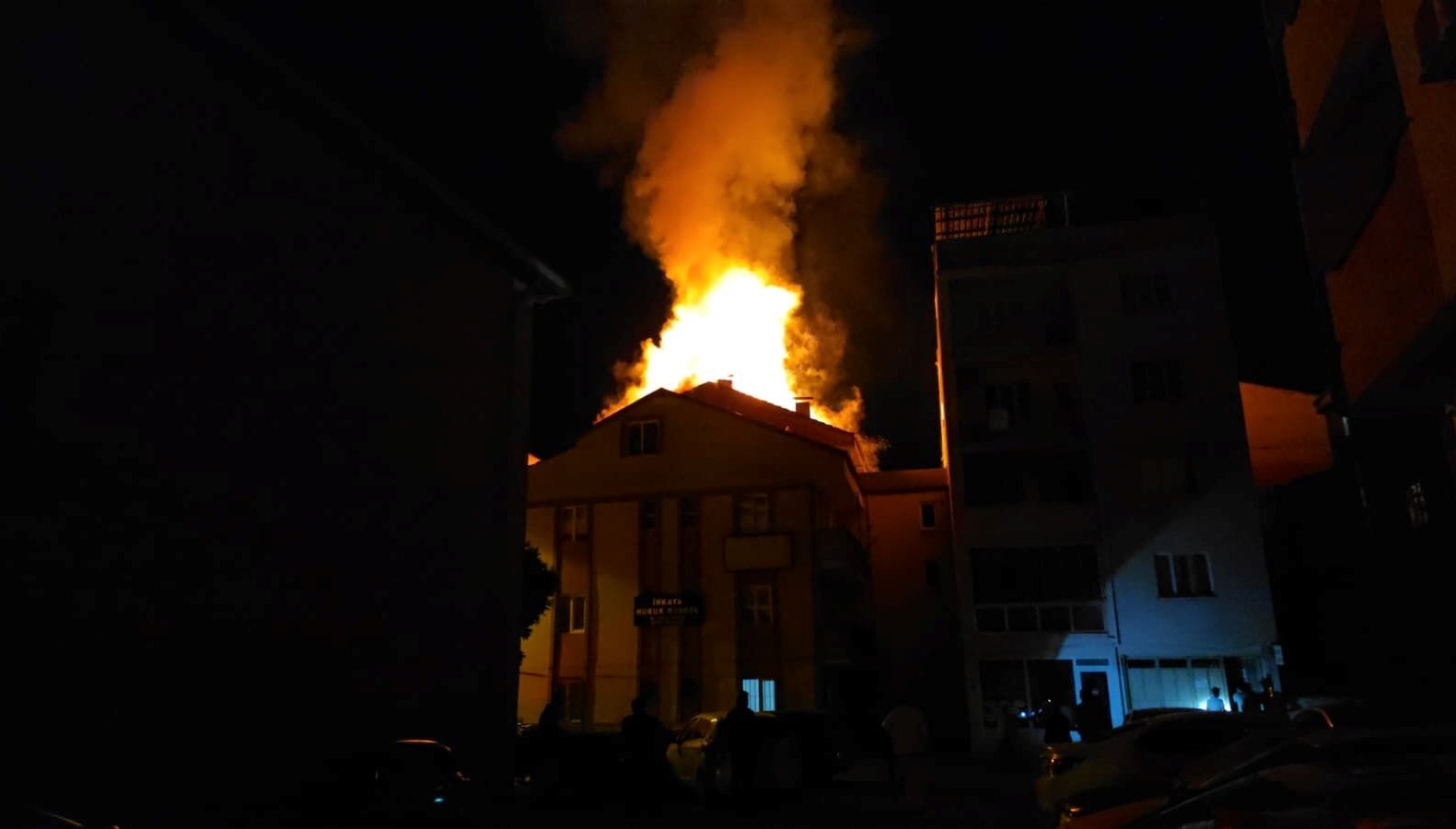 bursada bina catisinda yangin iCtCqGiY