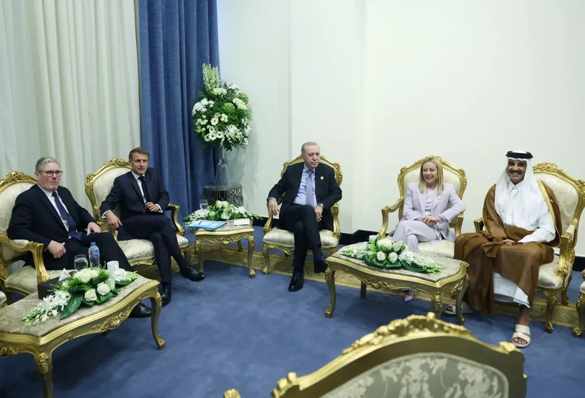 cumhurbaskani erdogan baris icin sarm el seyh zirvesi kapsaminda liderlerle gorustu 85Bag6fp.jpg