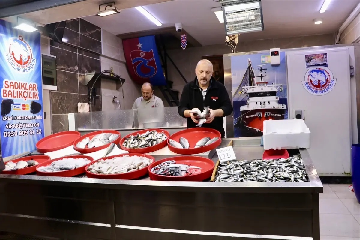 trabzonda hamsi fiyatlari 200 lira uKOM8Rlk