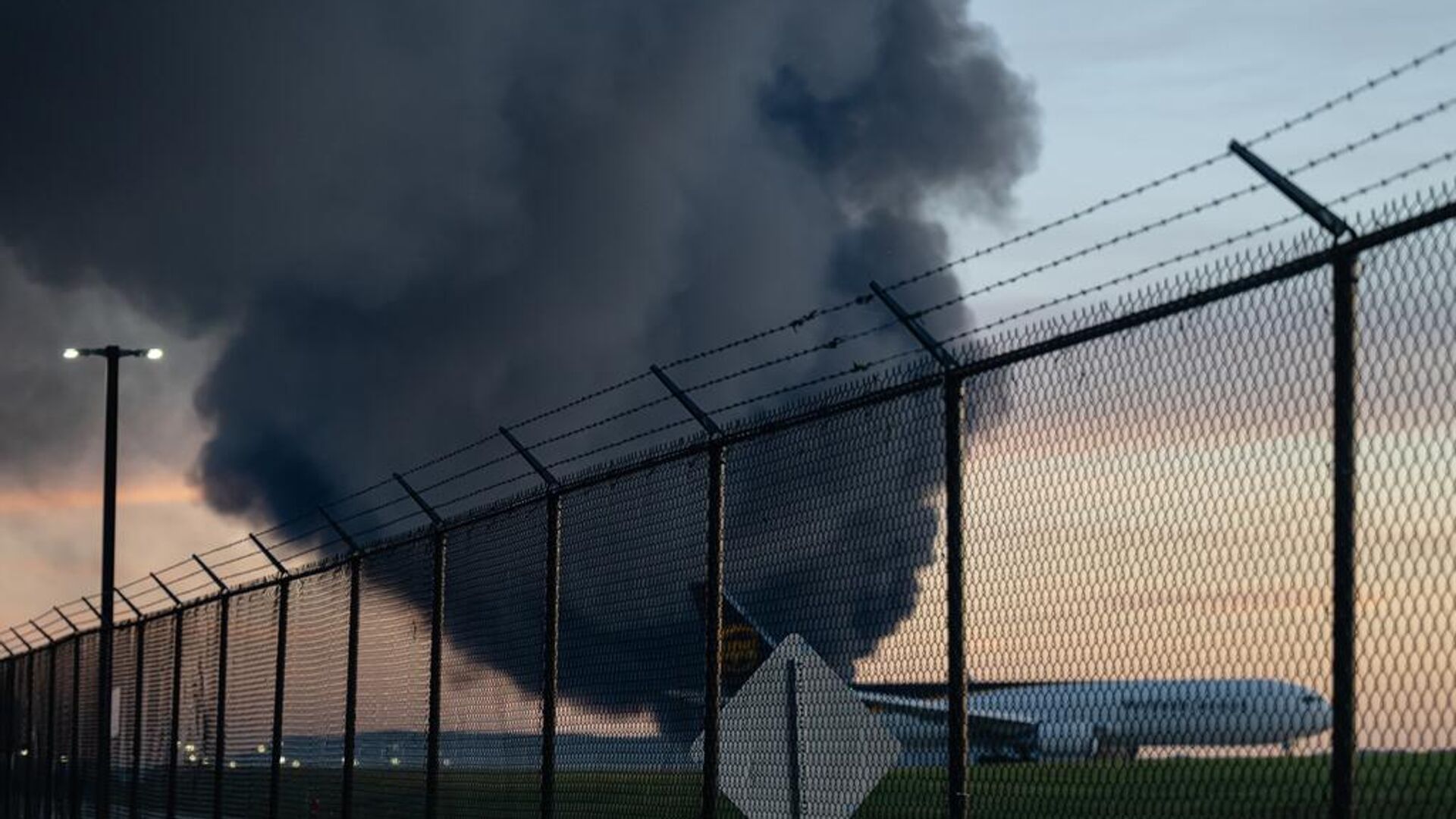 abdde kargo ucagi yerlesim yerine dustu en az 7 can kaybi jaJLrkuA.jpg