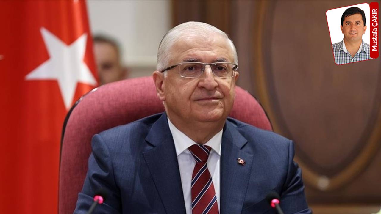 Milli Savunma Bakanı Güler, Türkiye’nin Nükleer Denizaltı Projesi’ni Duyurdu