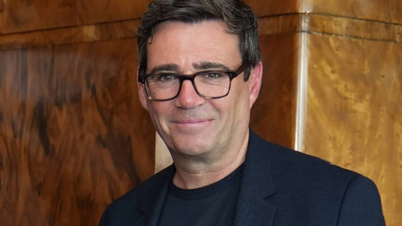 İşçi Partisi’nde liderlik yarışı bitti! Burnham, Britanya’nın yeni başbakanı olmaya hazırlanıyor Img