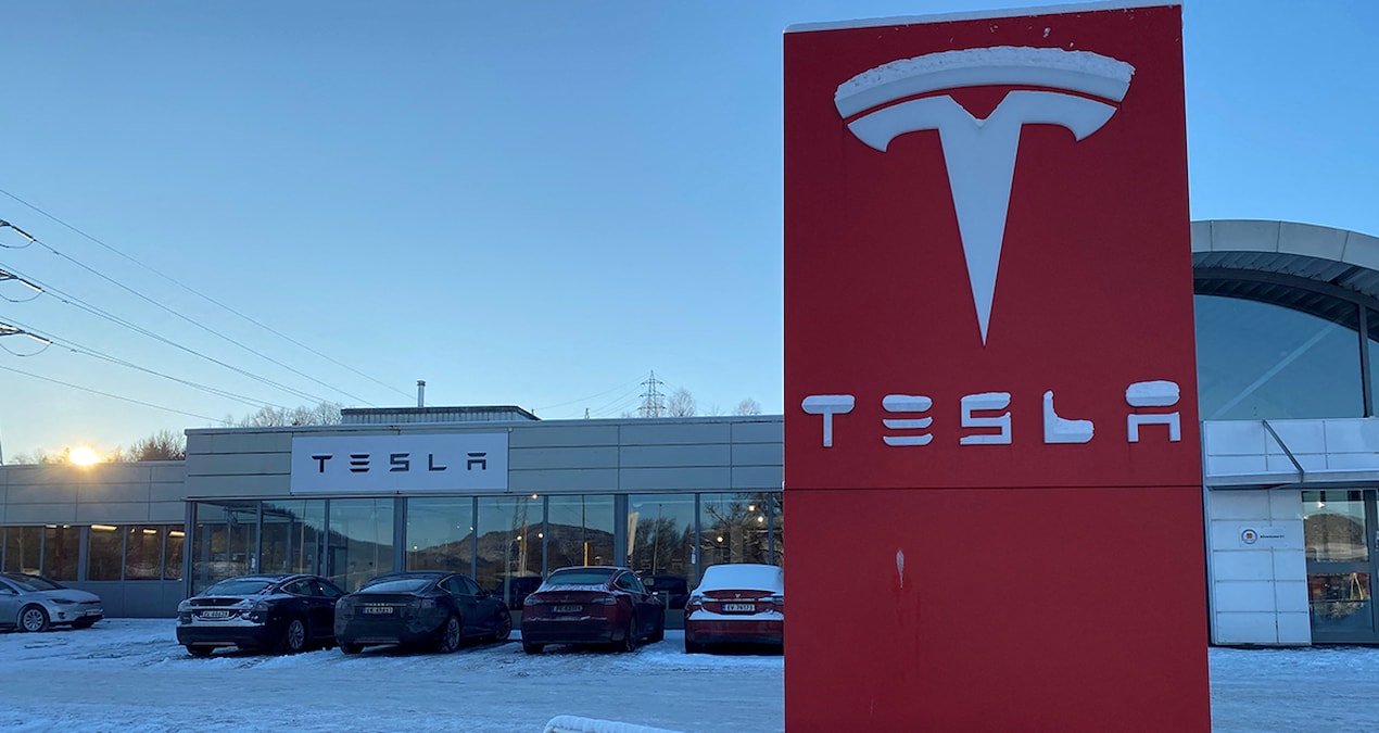 Tesla’dan direksiyonu ve pedalı olmayan yeni araç: Stoklar dakikalar içinde tükendi Img